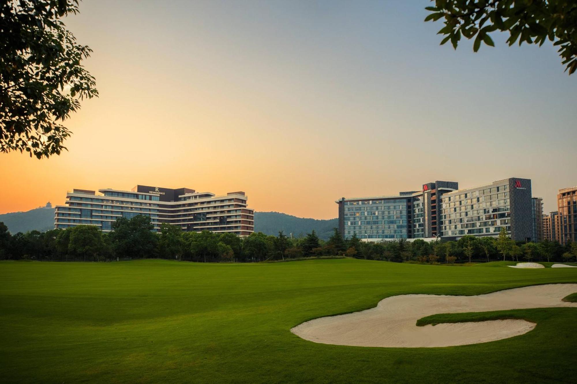 Renaissance Suzhou Taihu Lake Hotel מראה חיצוני תמונה